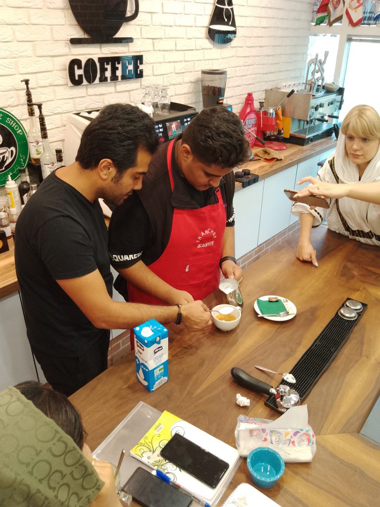 دوره آموزشی باریستا و کافی شاپ